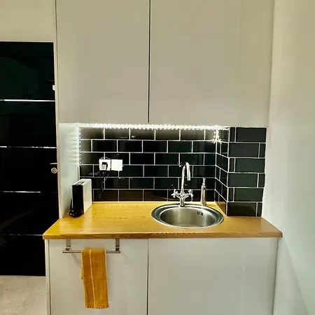 My Athenian Apartment *